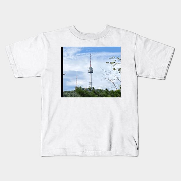 Namsan Tower Kids T-Shirt by daghlashassan